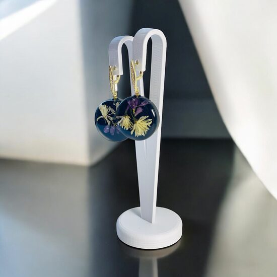 Tumši auskari ar ziediem